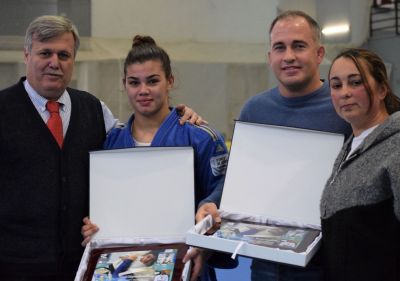 Pulsa para ver la imagen a tamaño completo