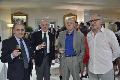 Pulsa para ver la imagen a tamaño completo